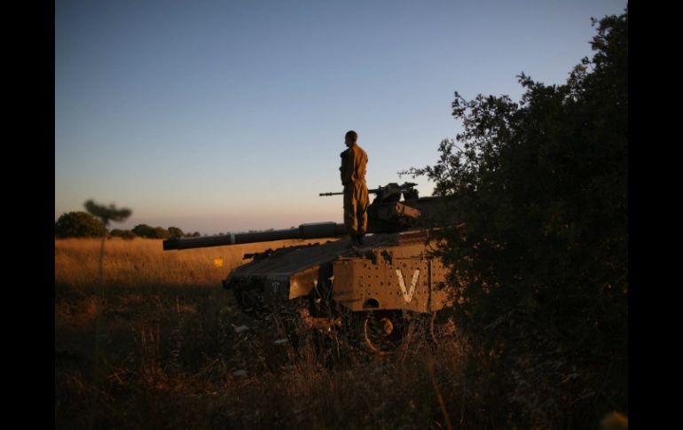 Los menores han participado en combates y retenes, han sido francotiradores, espías y curado heridos en el frente. EFE /