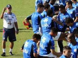 Jorge Luis Pinto le dará actividad a otros jugadores, modificando el cuadro titular. EFE /