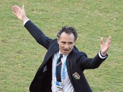 Cesare Prandelli decide hacerse a un lado tras fracasar en la Copa del Mundo. AFP /