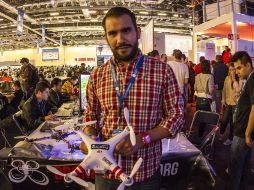 Elias Ruíz productor de Motio VideLab afirma que se necesita de un año para dominar a los drones.  /