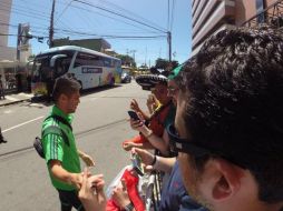 ‏Oribe Peralta complace a aficionados tanto mexicanos como brasileños: Foto: ‏@AlbertoTorresT. SUN /