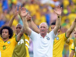 'Nuestra victoria en los penales no desmerece a Chile, sino que da valor a nuestra actuación', agrega el técnico brasileño, Scolari. EFE /