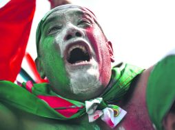 LAMENTO. Un aficionado de México en el Fan Fest de Copacabana, en Río de Janeiro. AFP /