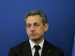 De ser encontrado culpable, Sarkozy enfrentaría a una pena máxima de cinco años de cárcel y a una multa de medio millón de euros. AP /