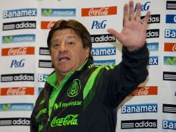 Miguel Herrera asegura que errores de atención les costaron la eliminación del Mundial. AFP /