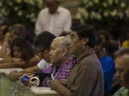 Los manifestantes gritaban 'El padre Memo es inocente'. ARCHIVO /