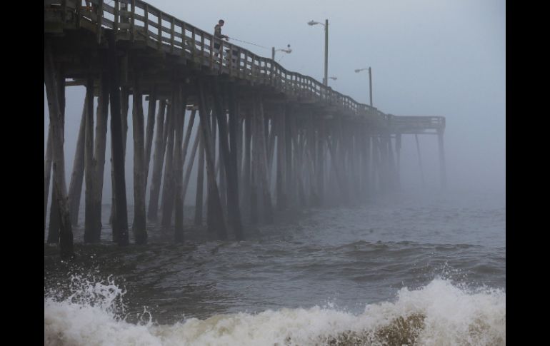 La región que se verá más afectada, según la trayectoria prevista, será la de los Outer Banks en Carolina del Norte. AFP /