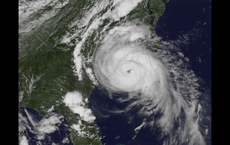 'Arthur' se sitúa a 165 kilómetros al suroeste de Cape Hatteras en Carolina del Norte. AFP /