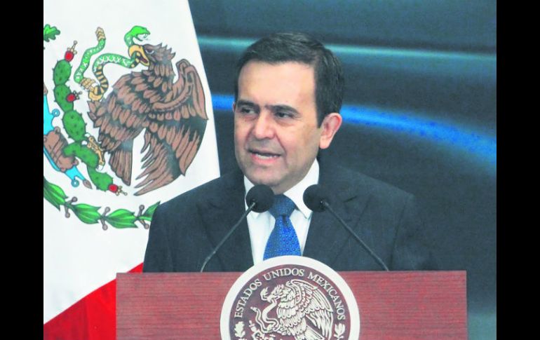 Ildefonso Guajardo dijo que las cifras son indicador de que los agentes económicos extranjeros tienen confianza en México. NTX /