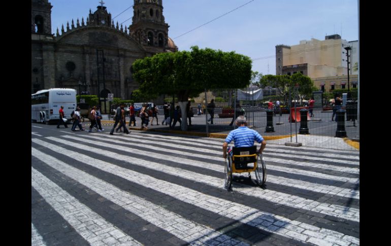 Se calcula que alrededor de 600 mil habitantes del Estado tienen alguna discapacidad. ARCHIVO /