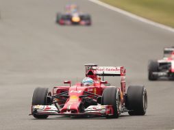 Fernando Alonso, durante la primera sesión de calificación en el Gran Premio de Gran Bretaña. AFP /