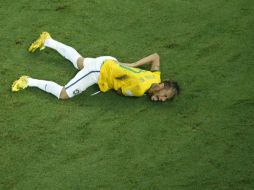 Neymar fue sometido a pruebas médicas que confirmaron la fractura y su adiós de la Copa del Mundo. AFP /