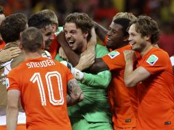 La Selección de Holanda logra el pase a semifinales al imponerse este sábado a Costa Rica (0-0; 4-3 en penales). EFE /