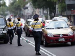 El programa 'Hoy no circula' inició este sábado en el Distrito Federal. ARCHIVO /