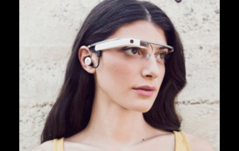 En cuanto a conectividad con un smartphone, estas gafas serían capaces de hacerlo vía BlueTooth. ESPECIAL /