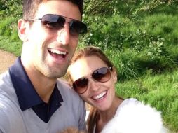 Novak y Jelena se comprometieron el pasado septiembre luego de ocho años de noviazgo. Foto:@DjokerNole. ESPECIAL /