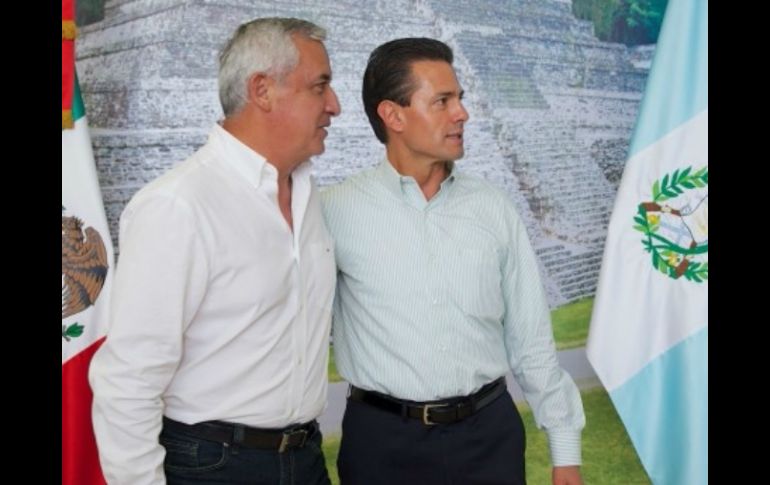 Ayer, Peña Nieto y Pérez Molina pusieron en marcha el Programa Frontera Sur. ARCHIVO /