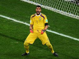 Sergio Romero fue la pieza clave al detener dos penales en la tanda ante Holanda. MEXSPORT /