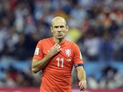 Arjen Robben, no culpa a ninguno de sus compañeros que fallaron los penaltis. AFP /