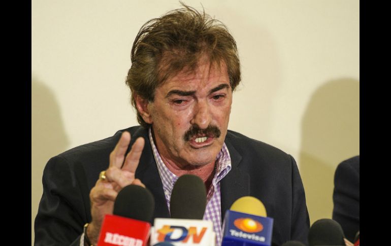 Ricardo La Volpe ya habló con algunas personas de la Asociación de Futbol paraguayo. ARCHIVO /