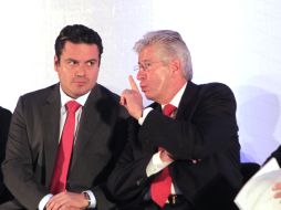 En la imagen el gobernador, Aristóteles Sandoval y el secretario Gerardo Ruiz Esparza.  /