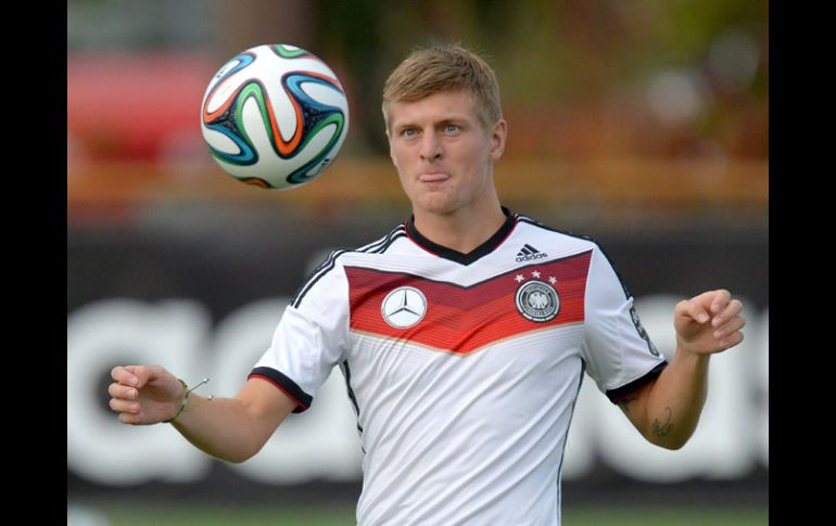 Alemania usará su playera blanca en la final de la Copa del Mundo. EFE /