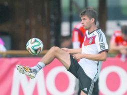 Thomas Müller en el estadio de Santo André. EFE /