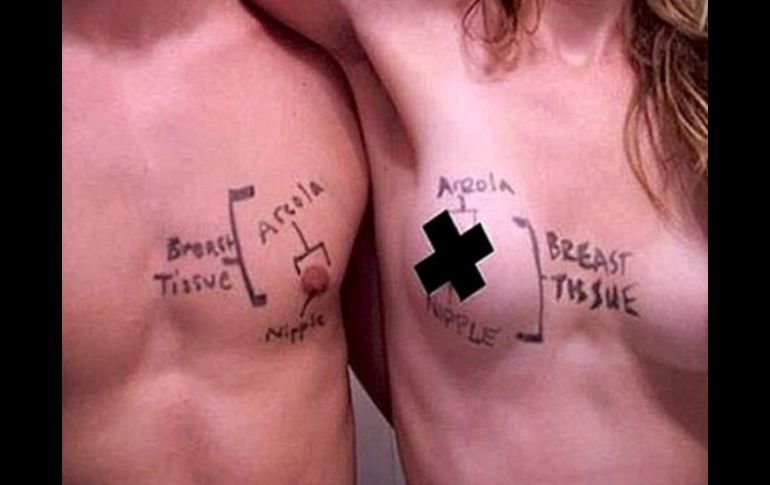 Delvigne acompaña la foto con un escueto mensaje: 'Free the nipple. Es tiempo de equidad'. ESPECIAL /