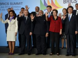 Líderes de los BRICS formalizan en Brasil la creación de un banco de fomento volcado a naciones en desarrollo. NTX /