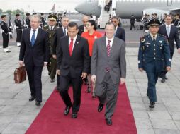 El presidente de la República de Perú, Ollanta Humala y el canciller mexicano, José Antonio Meade (d). Foto: ‏@SRE_mx. ESPECIAL /