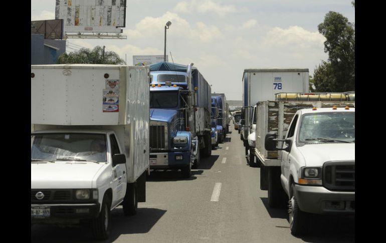 Con información de la autoridad y los empresarios del transporte, Seguridad Pública del DF diseña esquemas de seguridad. ARCHIVO /