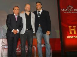 En la imagen Pedro Ferriz, César Coletti y Jaime Camil en la presentación del programa a la prensa. ARCHIVO /