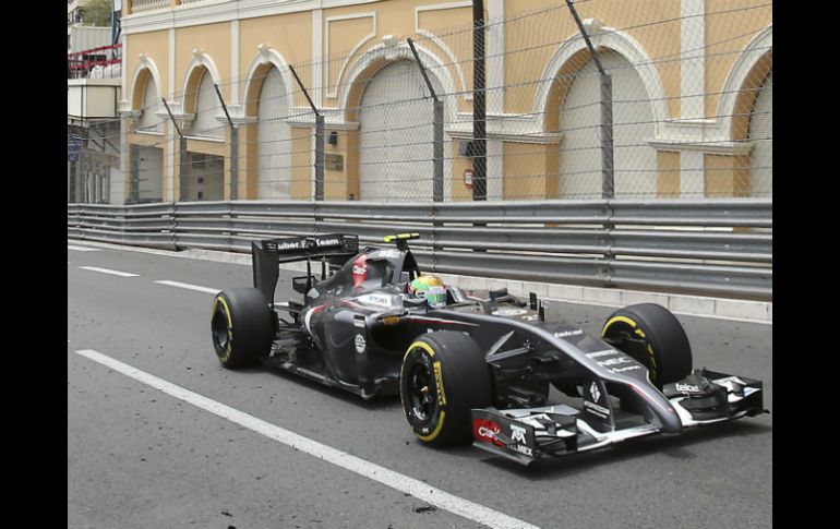 El regiomontano es uno de los dos pilotos nacionales que actualmente están en la F1. ARCHIVO /