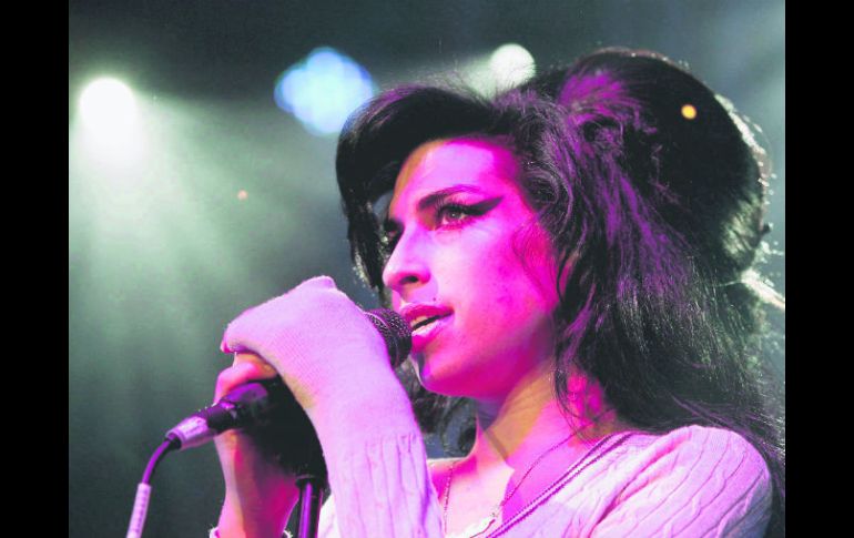 El talento de Winehouse dejó una profunda huella en el barrio donde nació. EFE /