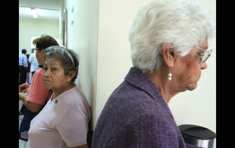 La pérdida de piezas dentales y prótesis mal ajustadas pueden traer afectaciones no sólo a nivel bucal sino a nivel orgánico. ARCHIVO /