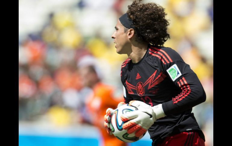 Ochoa tuvo una participación destacada Brasil 2014, pero hasta ahora ningún equipo ha manifestado un interés por él. MEXSPORT /