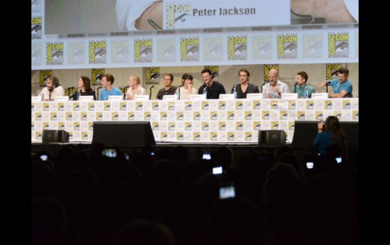 Peter Jackson y el elenco de 'El Hobbit', y 'El Señor de los Anillos', en la sala de prensa de Comic-Con en San Diego. AP /