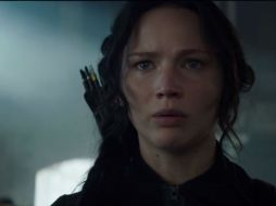 En el adelanto se ve a Jennifer Lawrence en el papel de 'Katniss'. ESPECIAL /