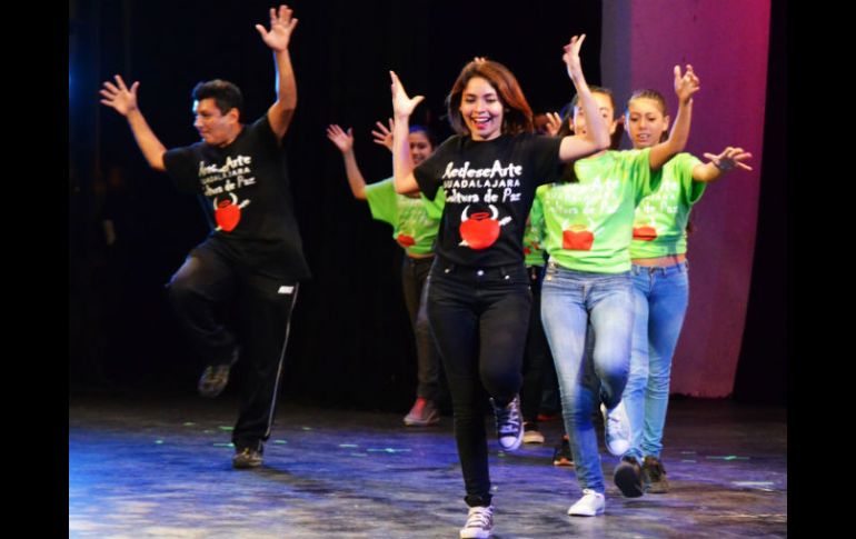 Con música, canto y danza, el Ayuntamiento tapatío trabaja por los niños y jóvenes.  /