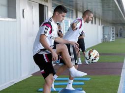 El refuerzo colombiano comienza a prepararse para alcanzar el nivel de sus compañeros. Twitter: @RealMadrid. ESPECIAL /