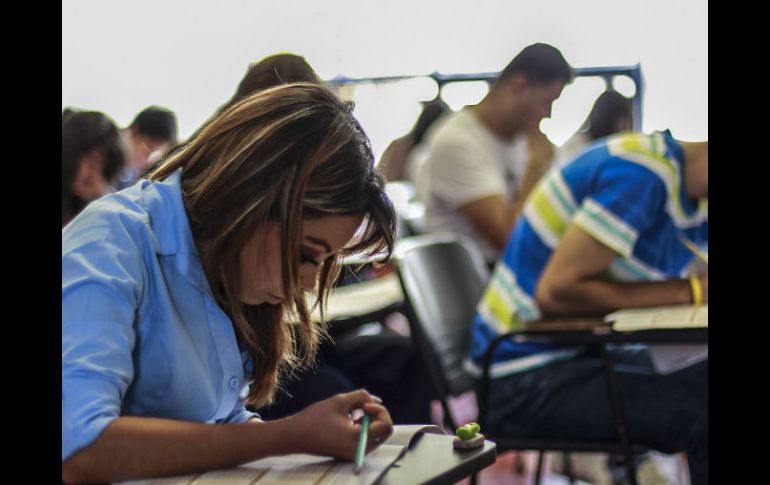 El examen nacional para ocupar una de las plazas en educación básica y media superior se realizó el pasado 12 y 13 de julio. ARCHIVO /