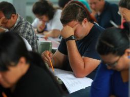 Fueron 51 mil 471 maestros los que se colocaron en un nivel 'idóneo' para poder laborar en una escuela de educación básica. ARCHIVO /