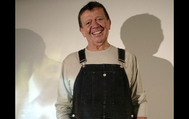 'Chabelo' es famoso por participar en más de 30 películas y conducir desde hace 46 años el programa. ARCHIVO /