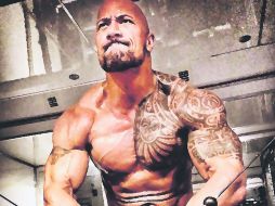 De acero. Johnson es conocido en la Meca del Cine por su impresionante musculatura. ESPECIAL /