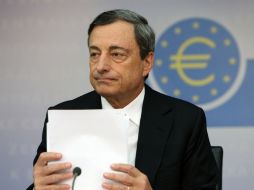 Mario Draghi estima que la recuperación en la zona euro es actualmente débil, frágil y desigual. AFP /