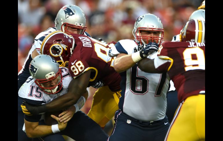 Con Tom Brady en la banca, los Pats cayeron en su primer juego. AFP /