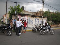 Elementos de la Policía de Tonalá, acudieron al lugar.  /