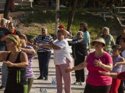 En el 'Mes del  adulto mayor' se promueven varios eventos para este sector de la población. ARCHIVO /