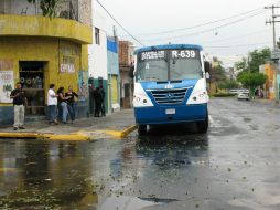 El chofer continúo su camino hasta llegar a un puesto de emergencia.  /