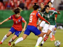 Fabiola Ibarra (der.) durante el partido, tomada del twitter @FEMEXFUTOFICIAL ESPECIAL /